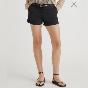NWT Quince sz 8 Black Chino Organic Cotton/Stretch 4” Inseam Mid Rise Shorts